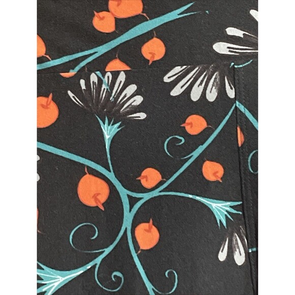 Lularoe One Size Fruit Botanicals Black Blue Leggings - Picture 2 of 7
